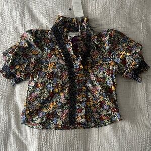 Love the Label “Zuri “ Top short sleeve. Brand new with tags